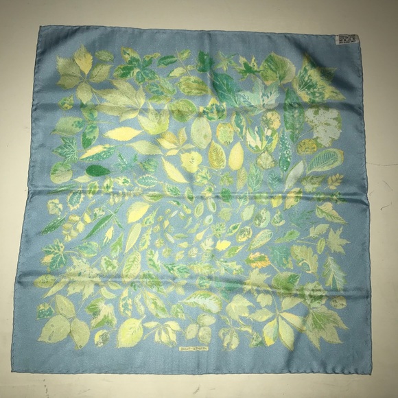 Hermès Silk Light Blue Scarf/Pocket Square - Picture 2 of 6